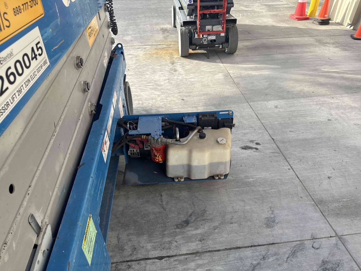 2016 Genie GS-2632-5