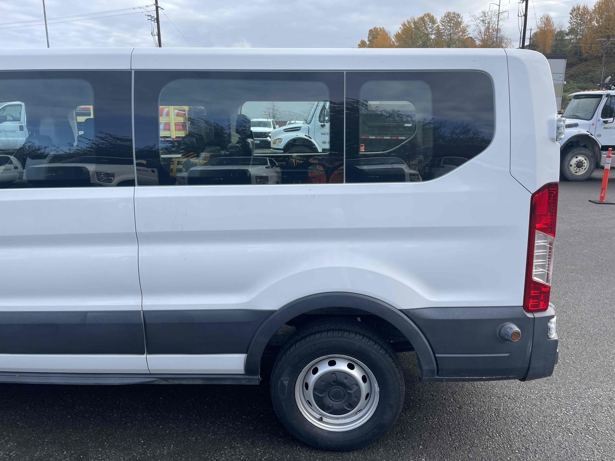 2018 Ford Transit 350-16