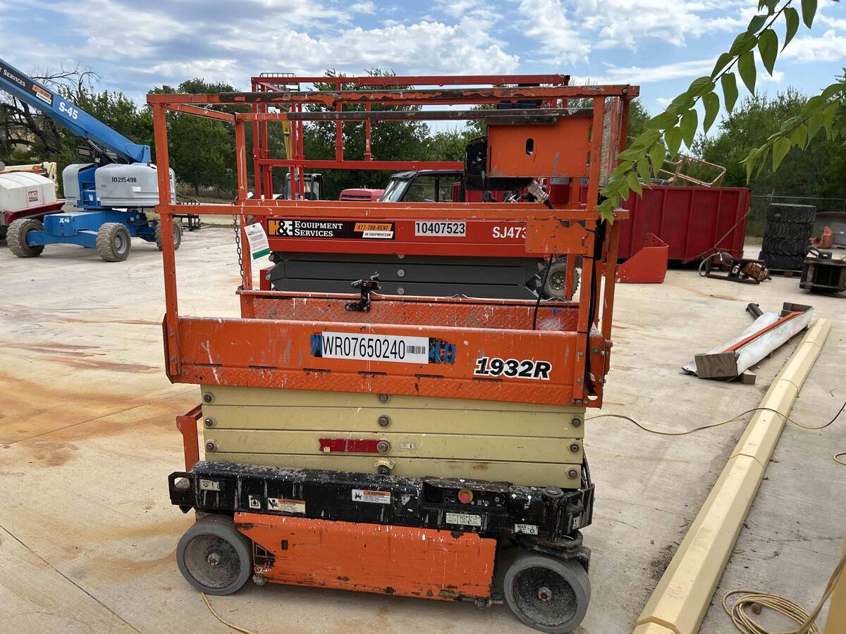 2018 JLG 1932R-6