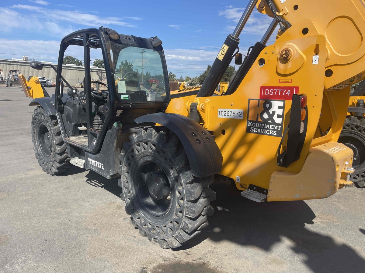 2019 JCB 510-56-2