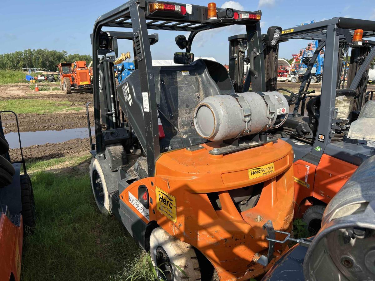 2022 Doosan G25E-4