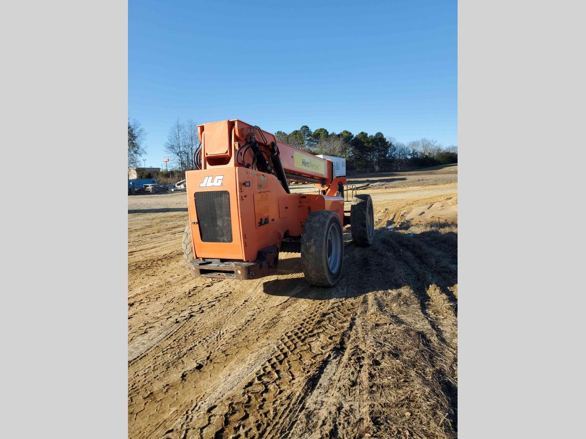 2015 SkyTrak 6042