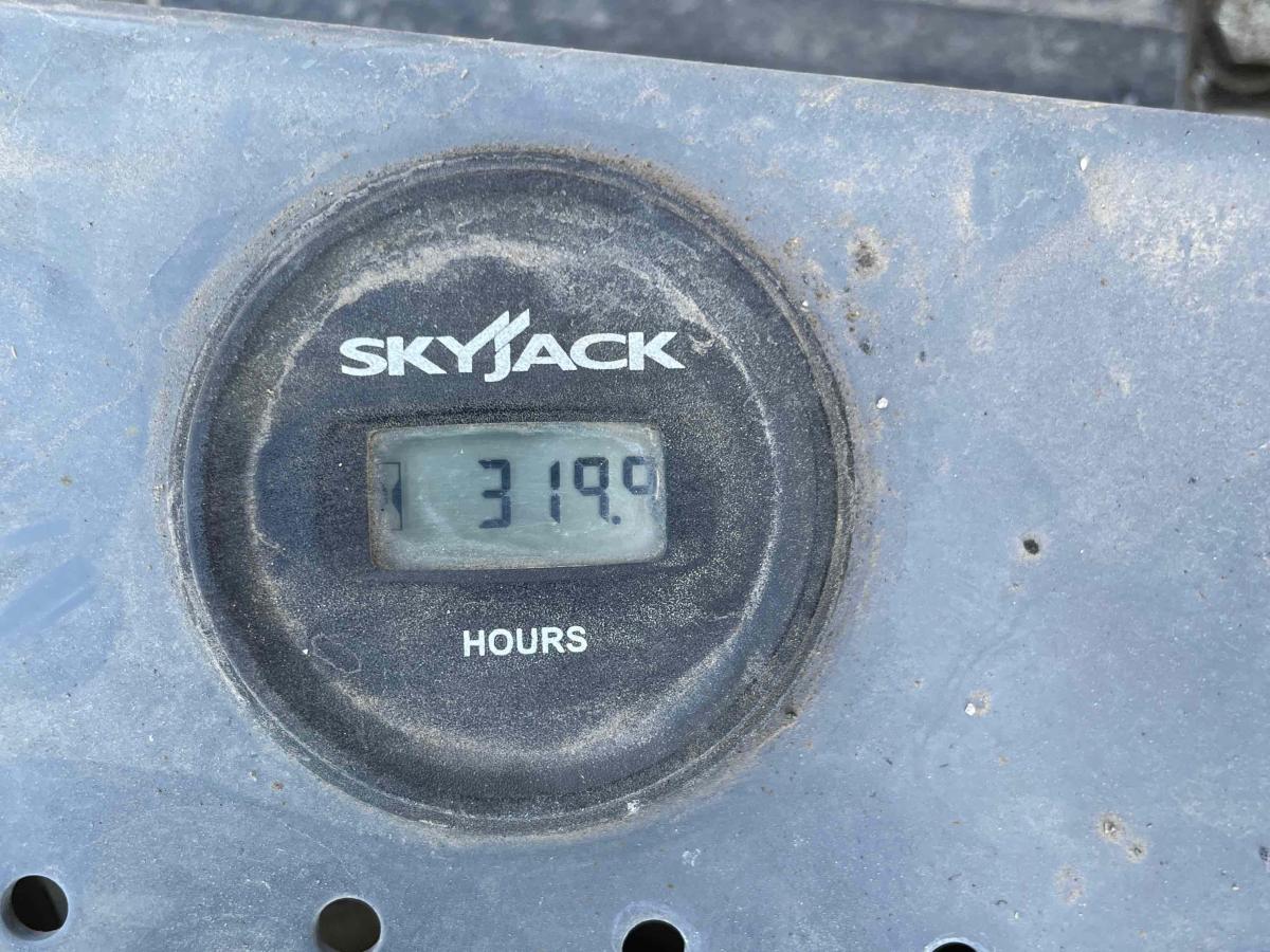 2016 Skyjack SJ4740
