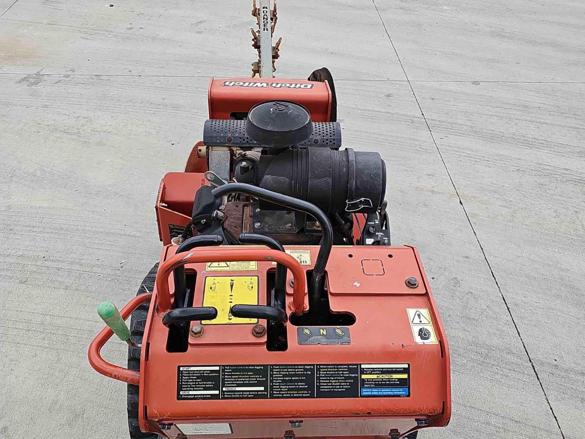 2017 Ditch Witch C24X