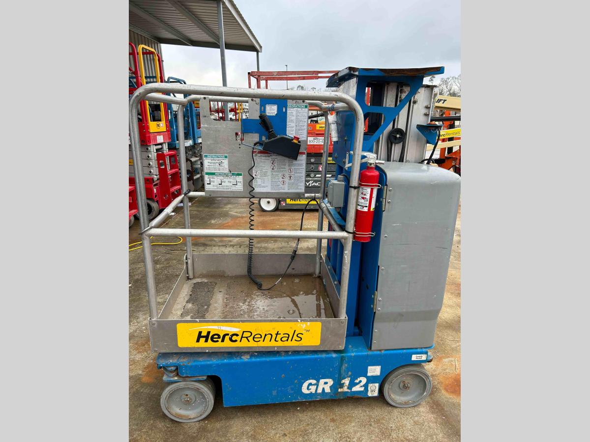 2017 Genie GR-12