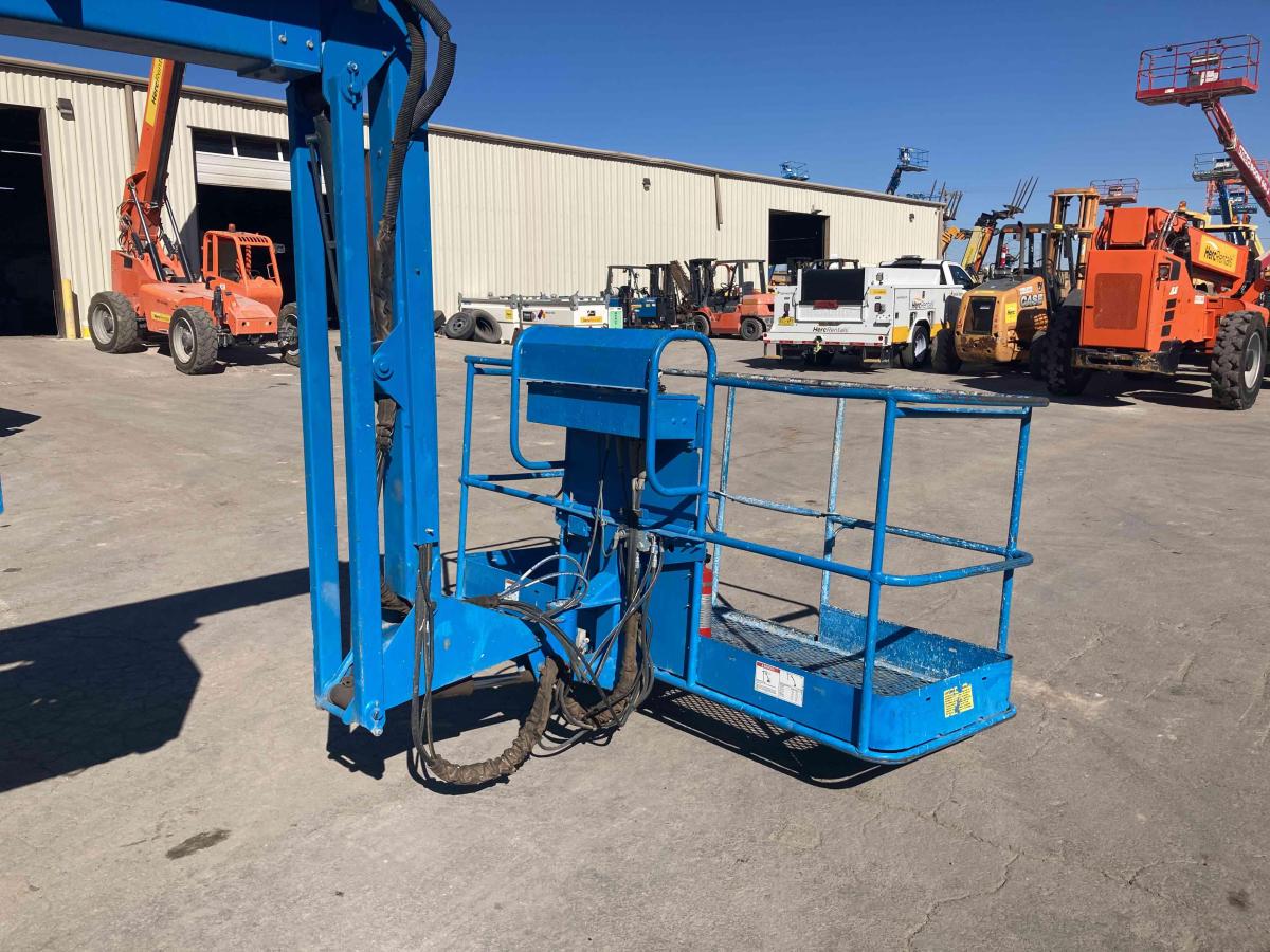 2012 Genie Z-60/34