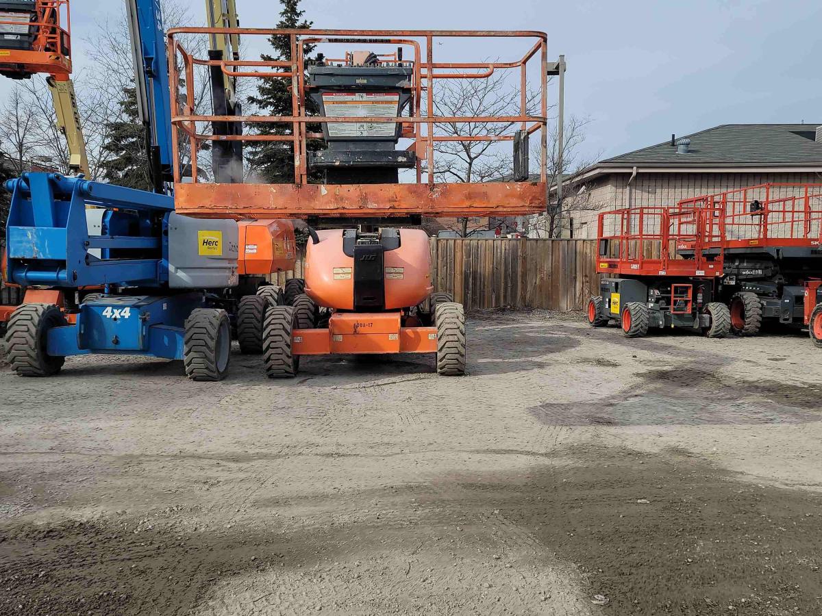 2014 JLG 600AJ