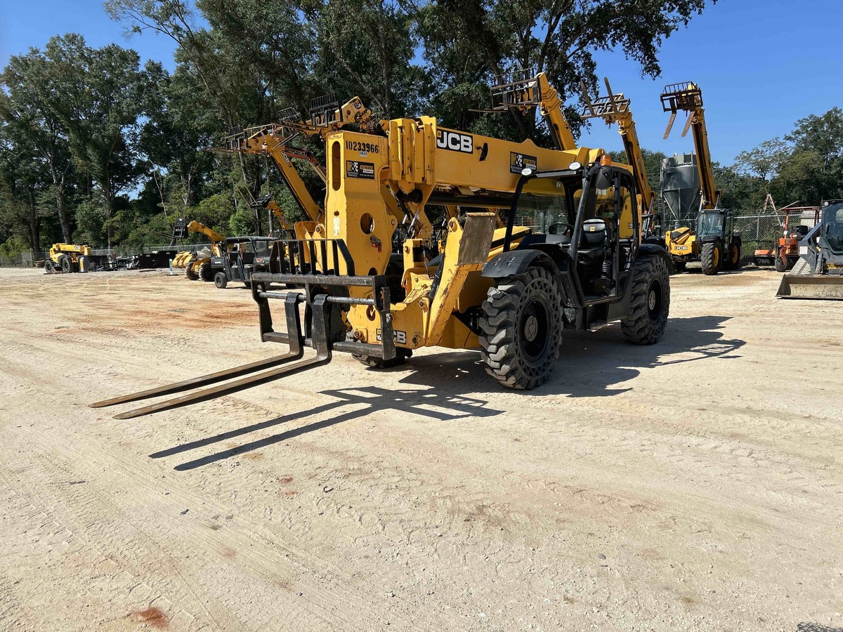 2018 JCB 510-56