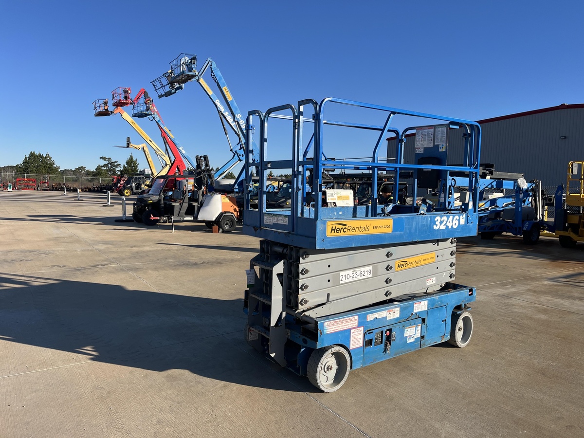 2018 Genie GS-3246-5