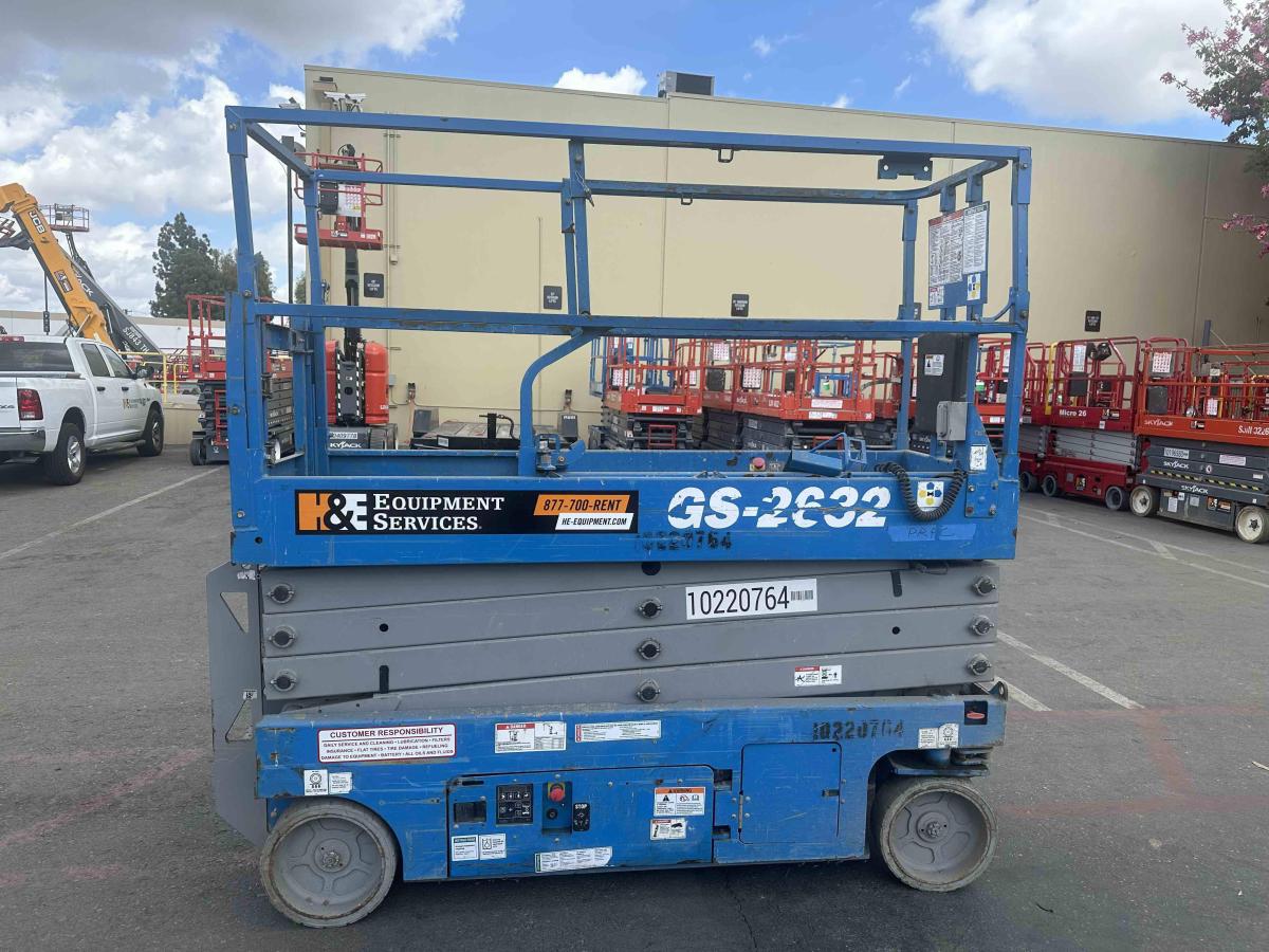 2017 Genie GS-2632