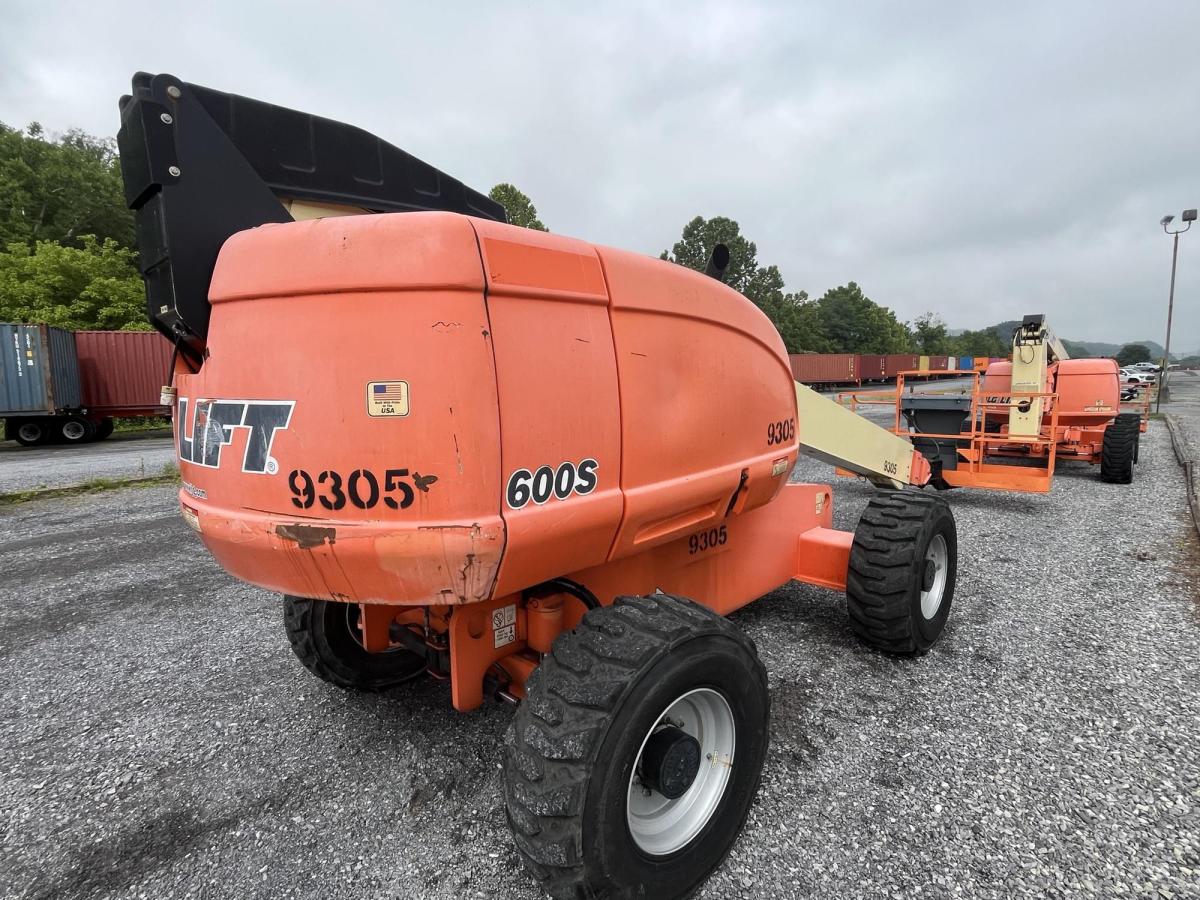 2008 JLG 600S-3