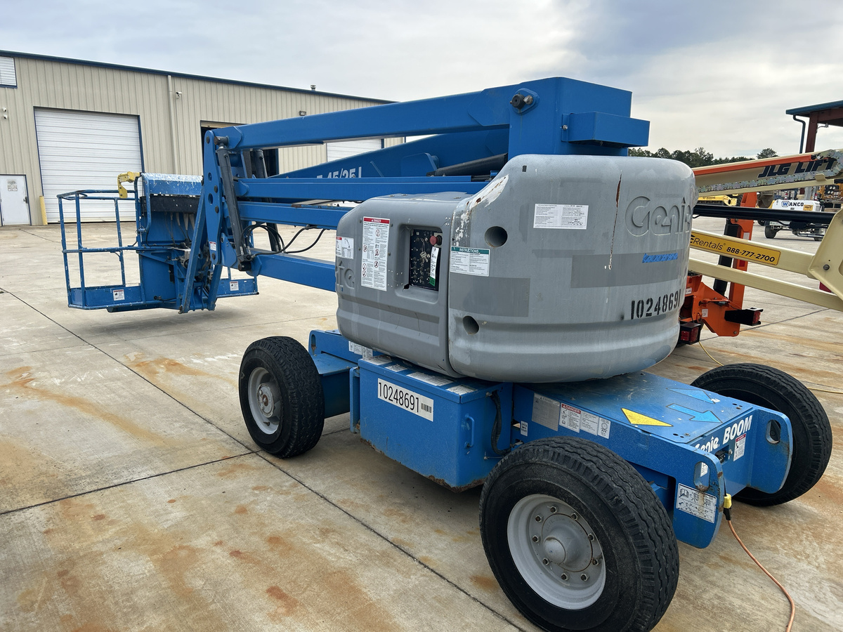 2018 Genie Z-45/25-5