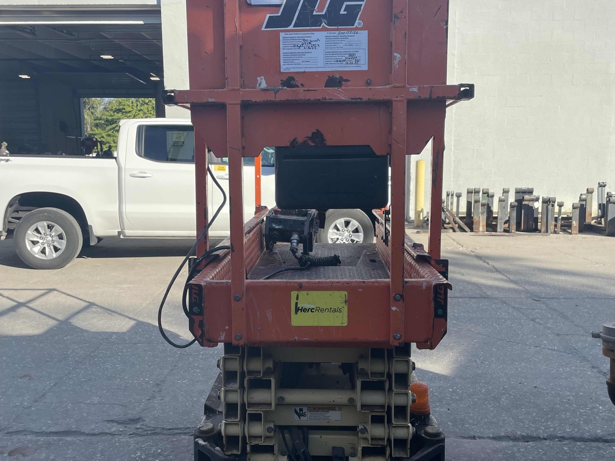 2018 JLG 1932R-3