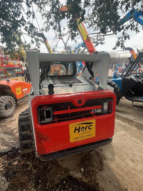 2020 Bobcat T740