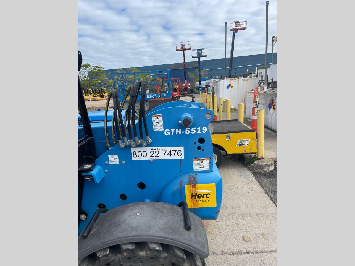 2018 Genie GTH-5519-3