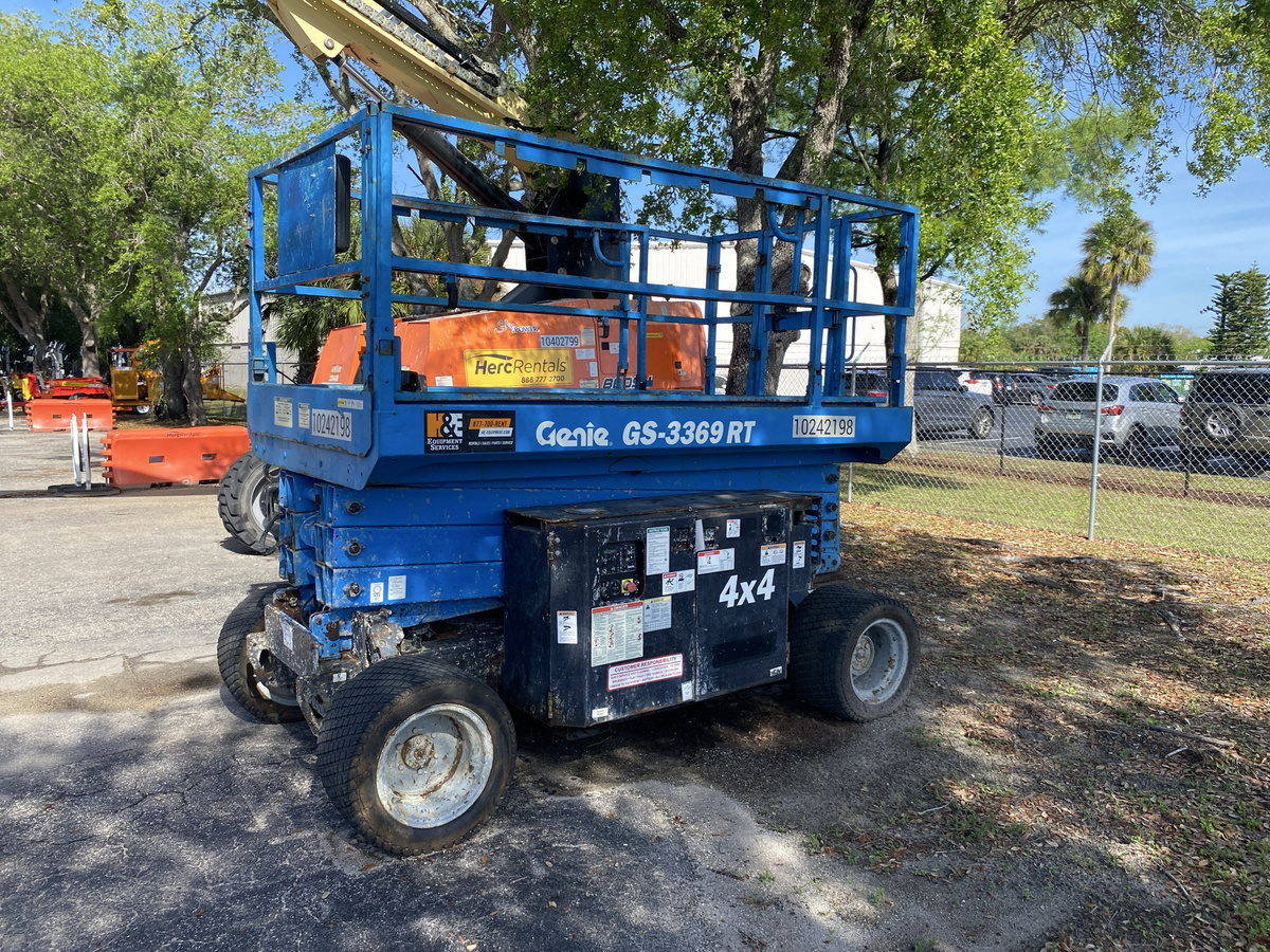 2018 Genie GS-3369 RT-3