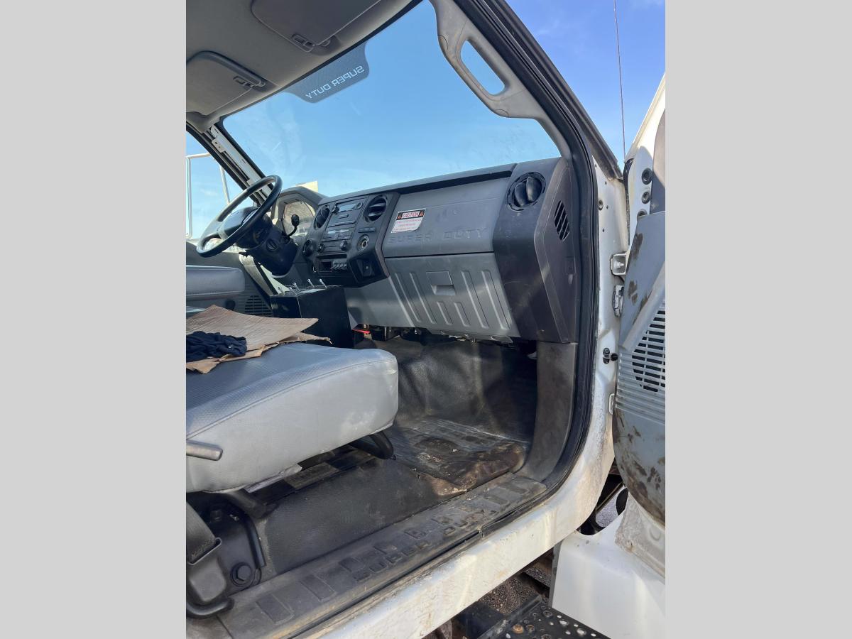 2015 Ford F750