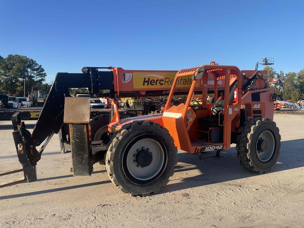 2020 SkyTrak 10042-1