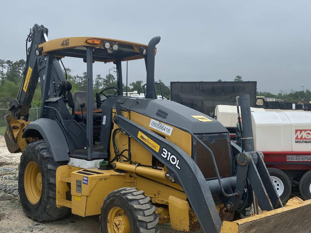 2018 John Deere 310L