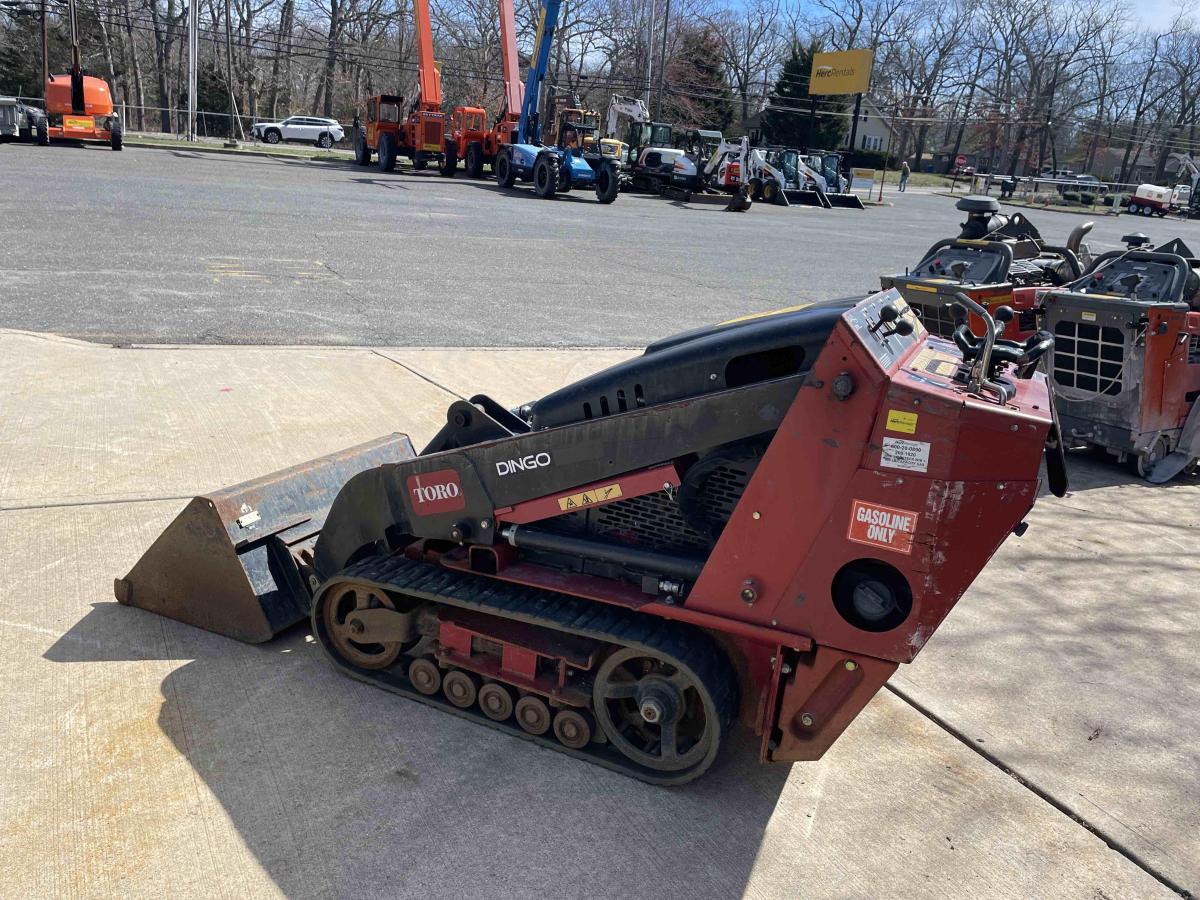 2018 Toro DINGO TX 427