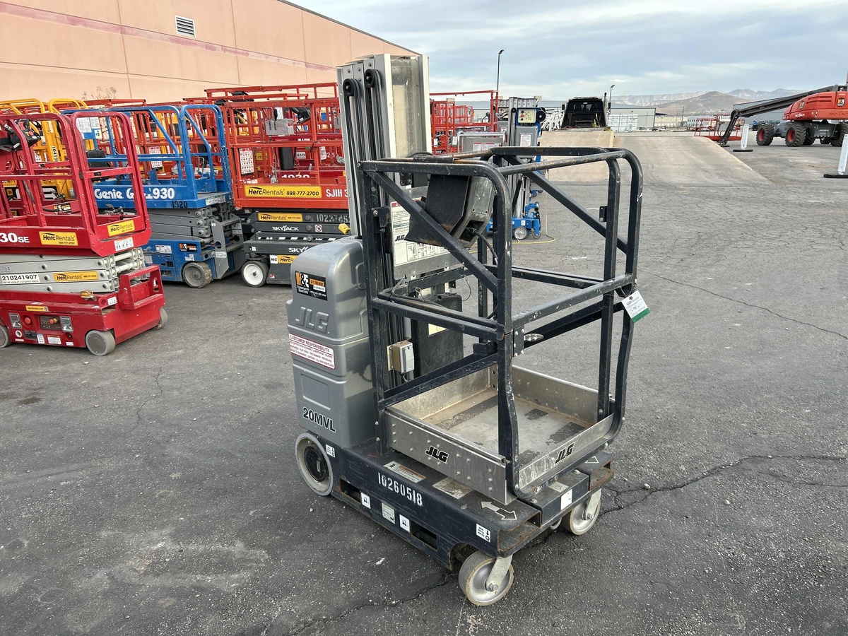 2018 JLG 20MVL-3