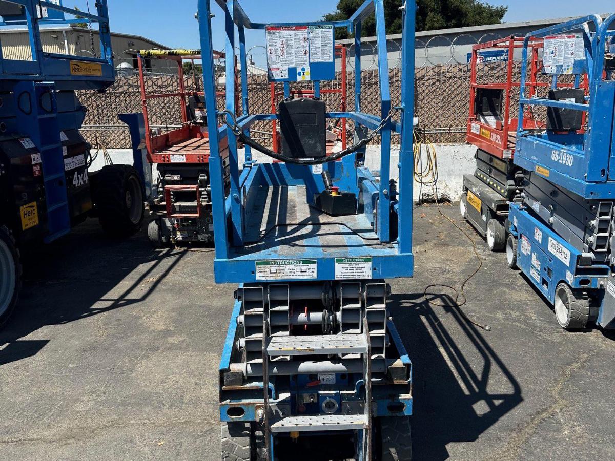 2018 Genie GS-1930-2