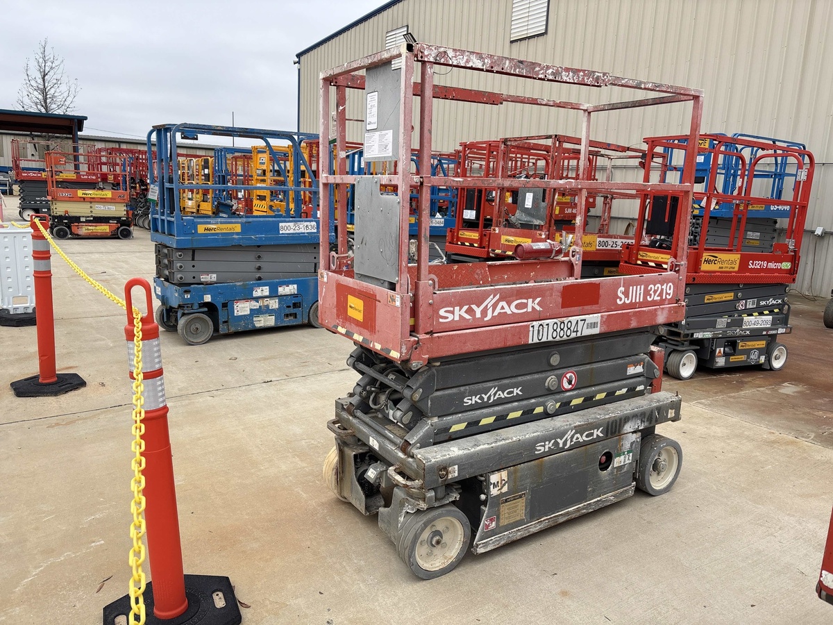 2016 Skyjack SJ3219