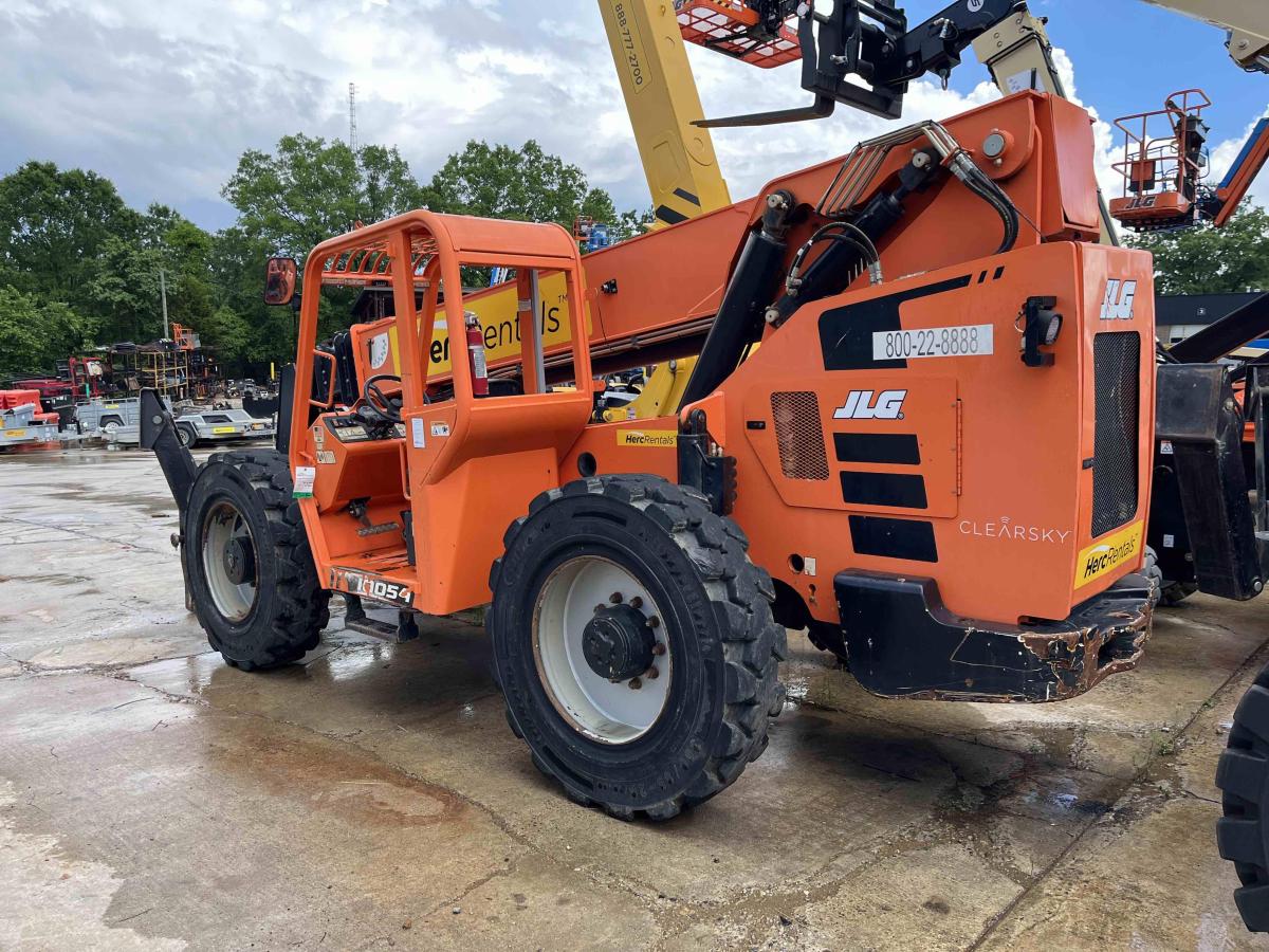 2018 SkyTrak 10054