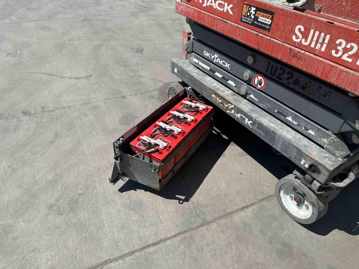 2017 Skyjack SJ3219
