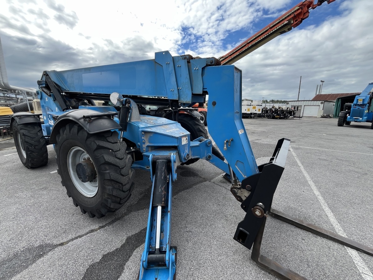 2015 Genie GTH-1056-16