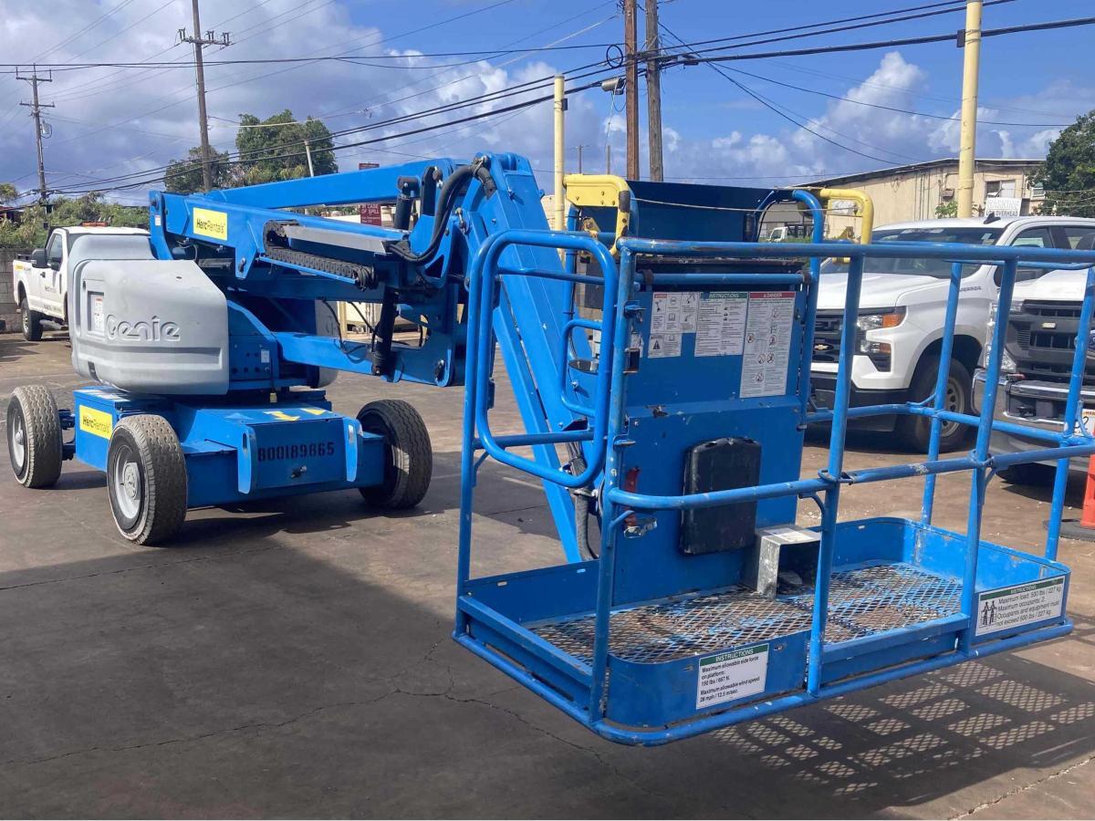 2017 Genie Z-45/25-2