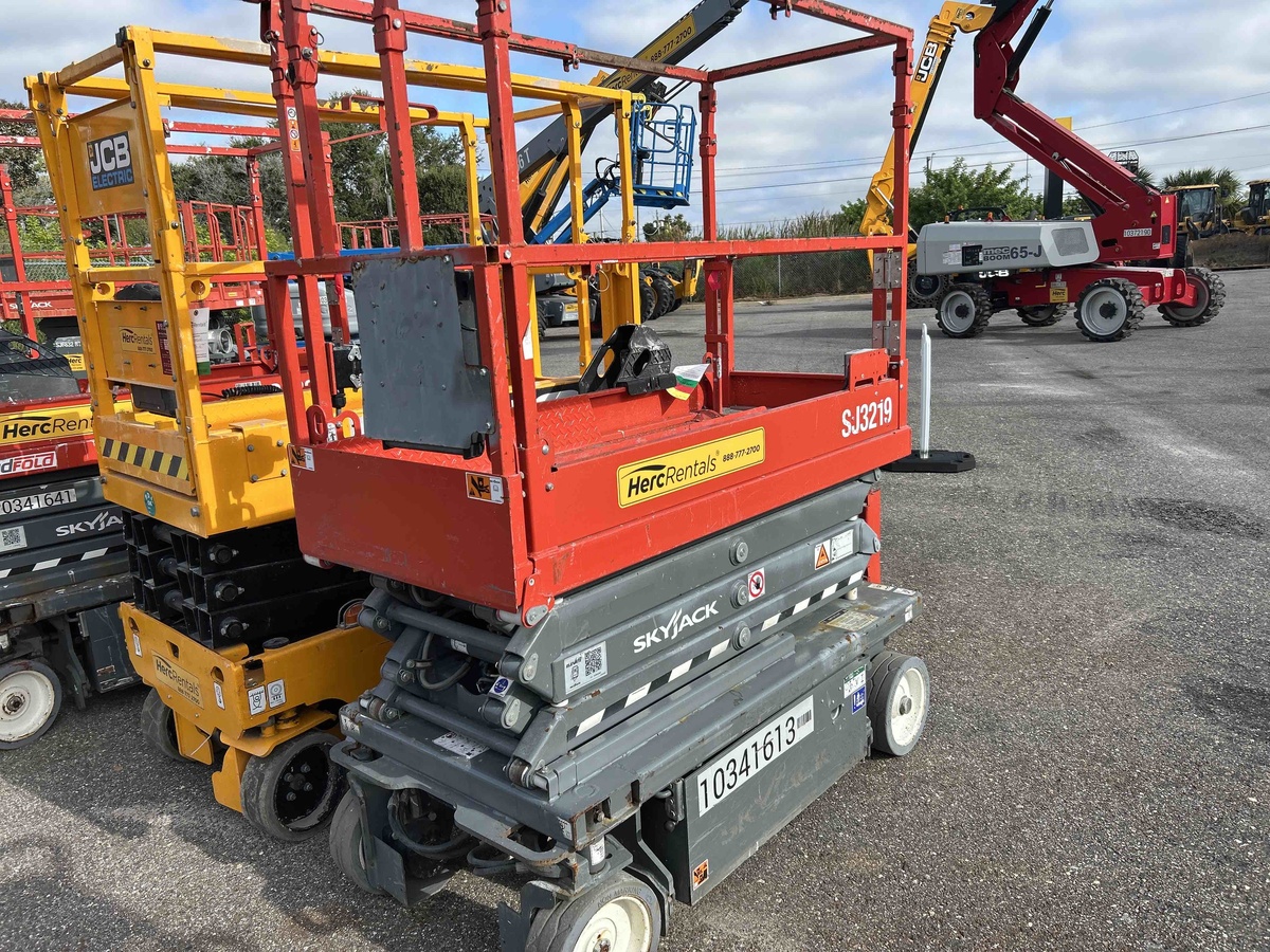 2021 Skyjack SJ3219-1