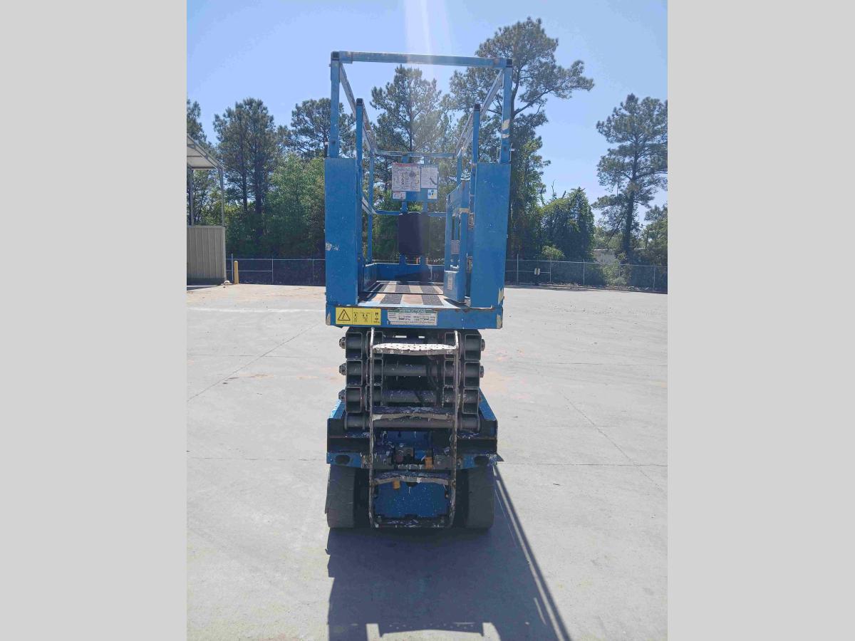 2017 Genie GS-2632