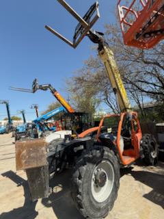 2018 JLG 1255