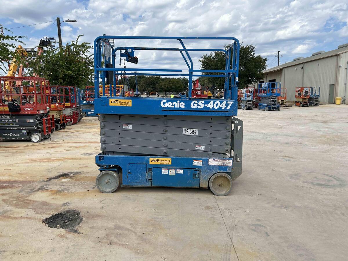 2017 Genie GS-4047-3