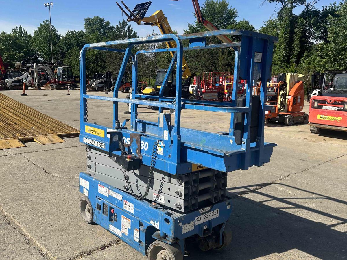 2018 Genie GS-1930-4