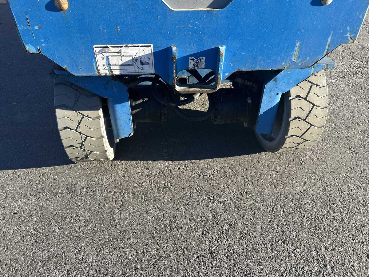 2018 Genie GS-3232-9