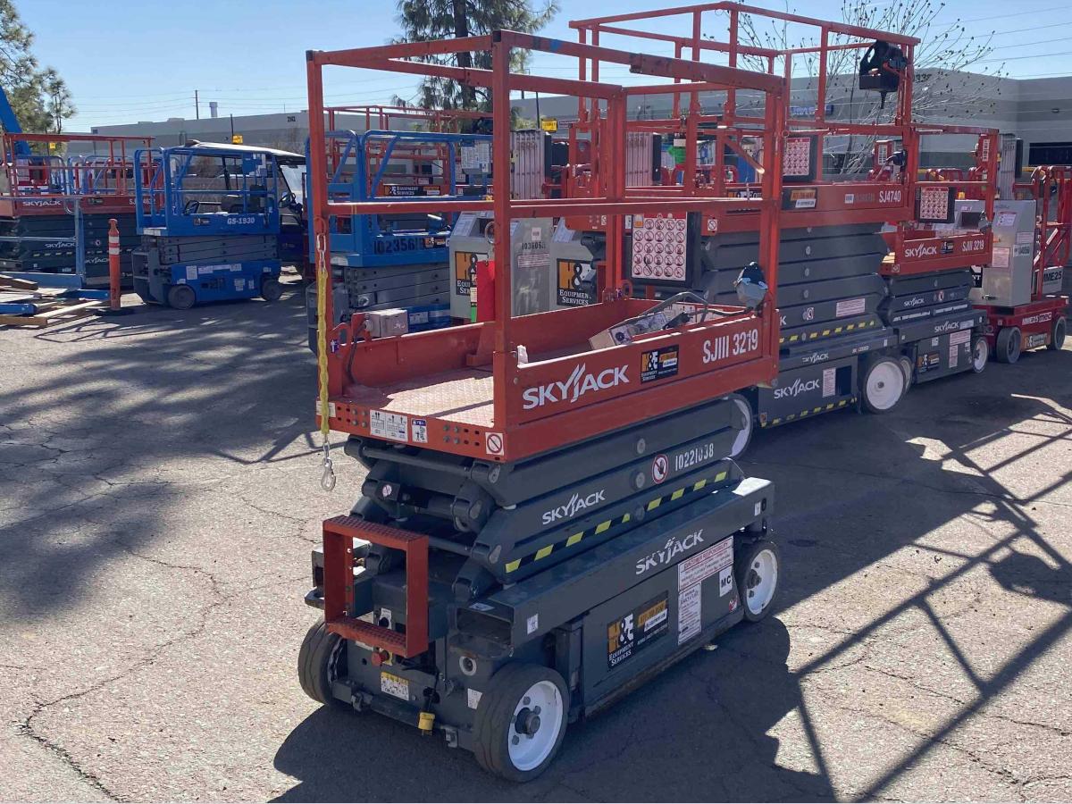 2017 Skyjack SJ3219