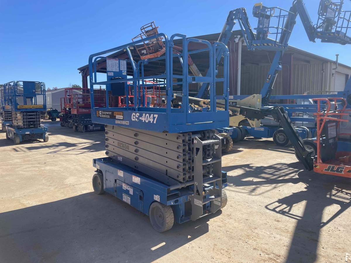 2018 Genie GS-4047-4