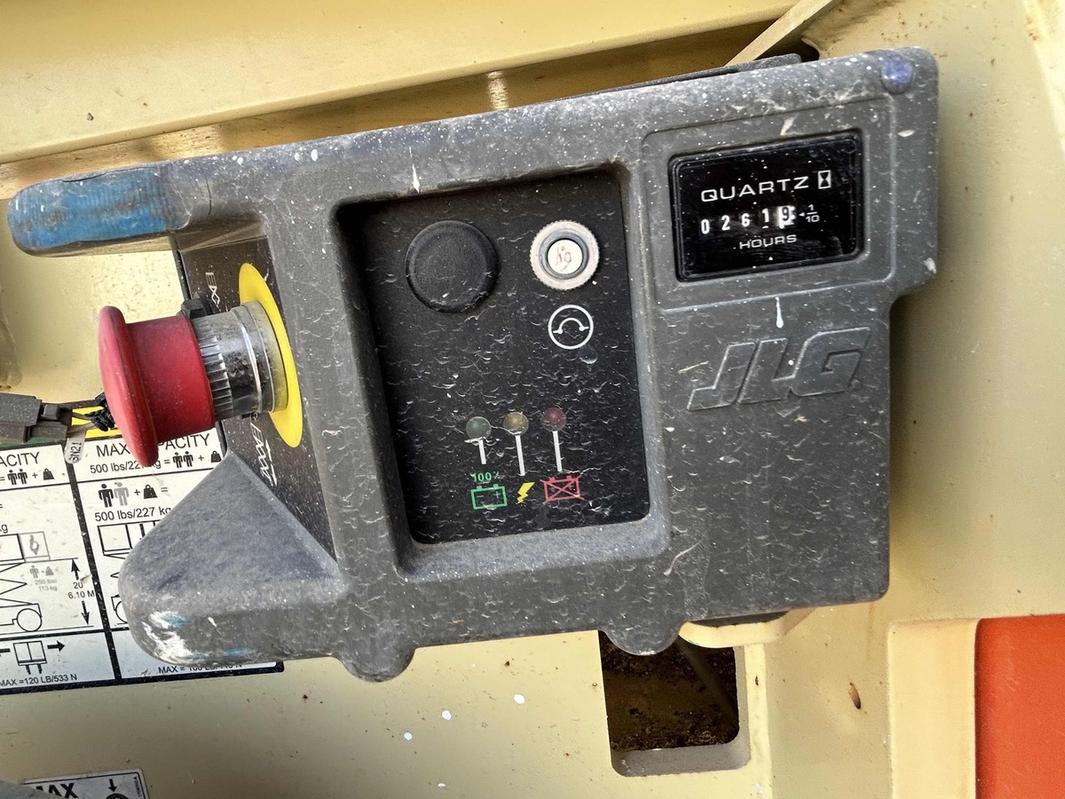 2018 JLG 2632ES-6