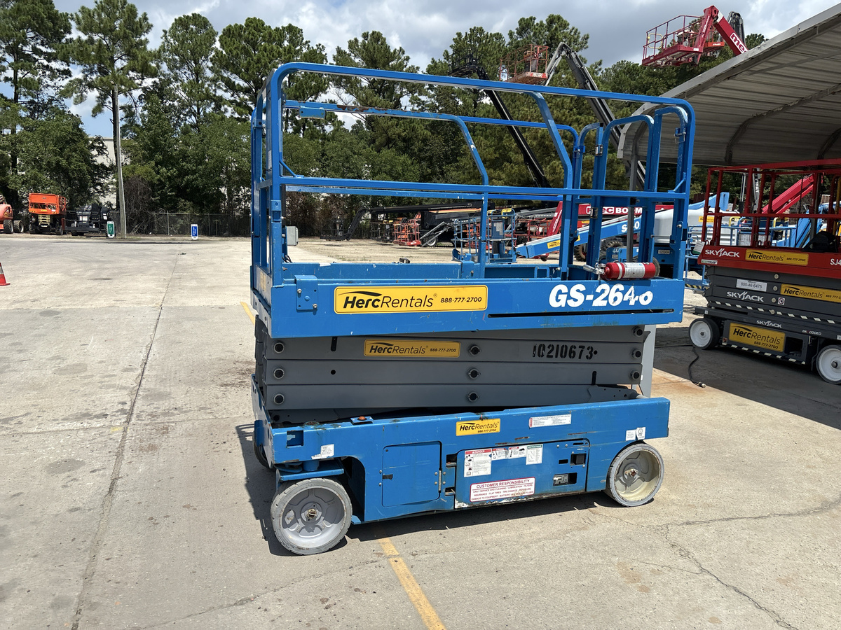 2017 Genie GS-2646-5