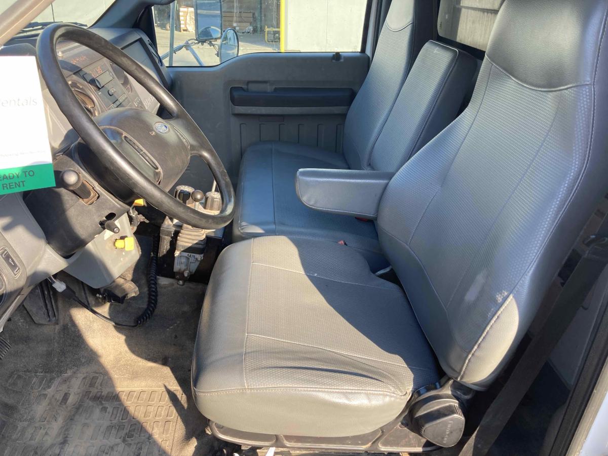 2015 Ford F750-7