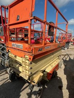 2018 JLG 3246ES-3