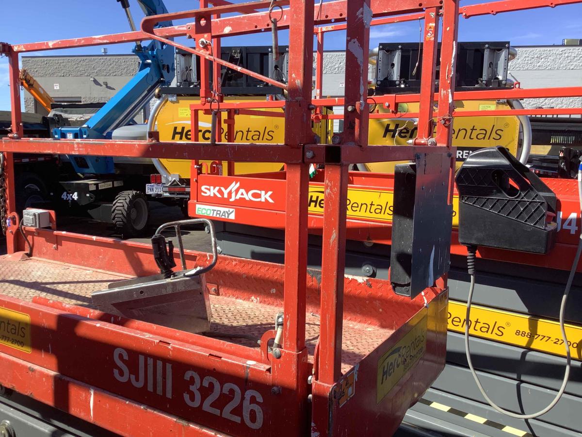 2018 Skyjack SJ3226