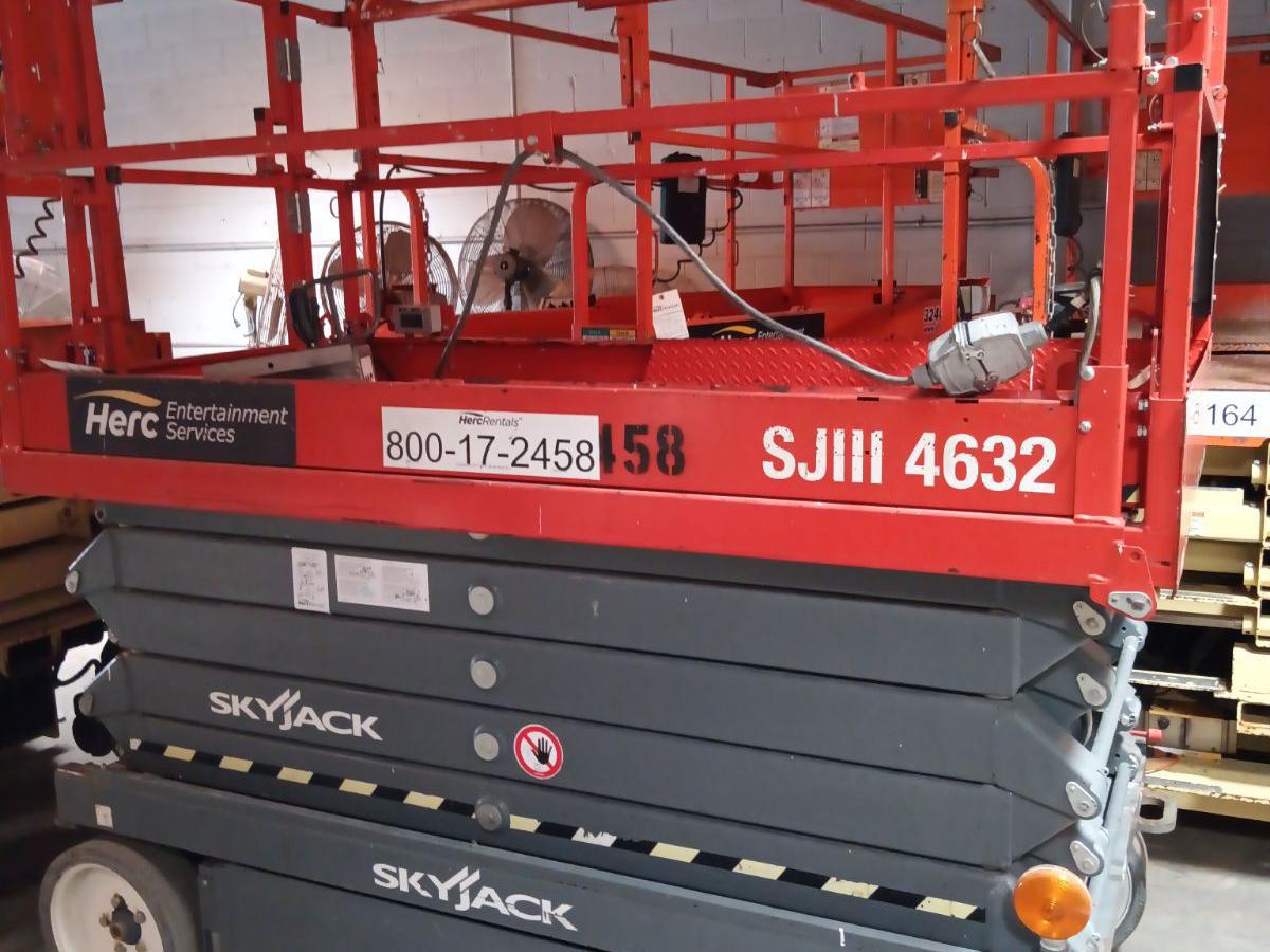 2017 Skyjack SJ4632