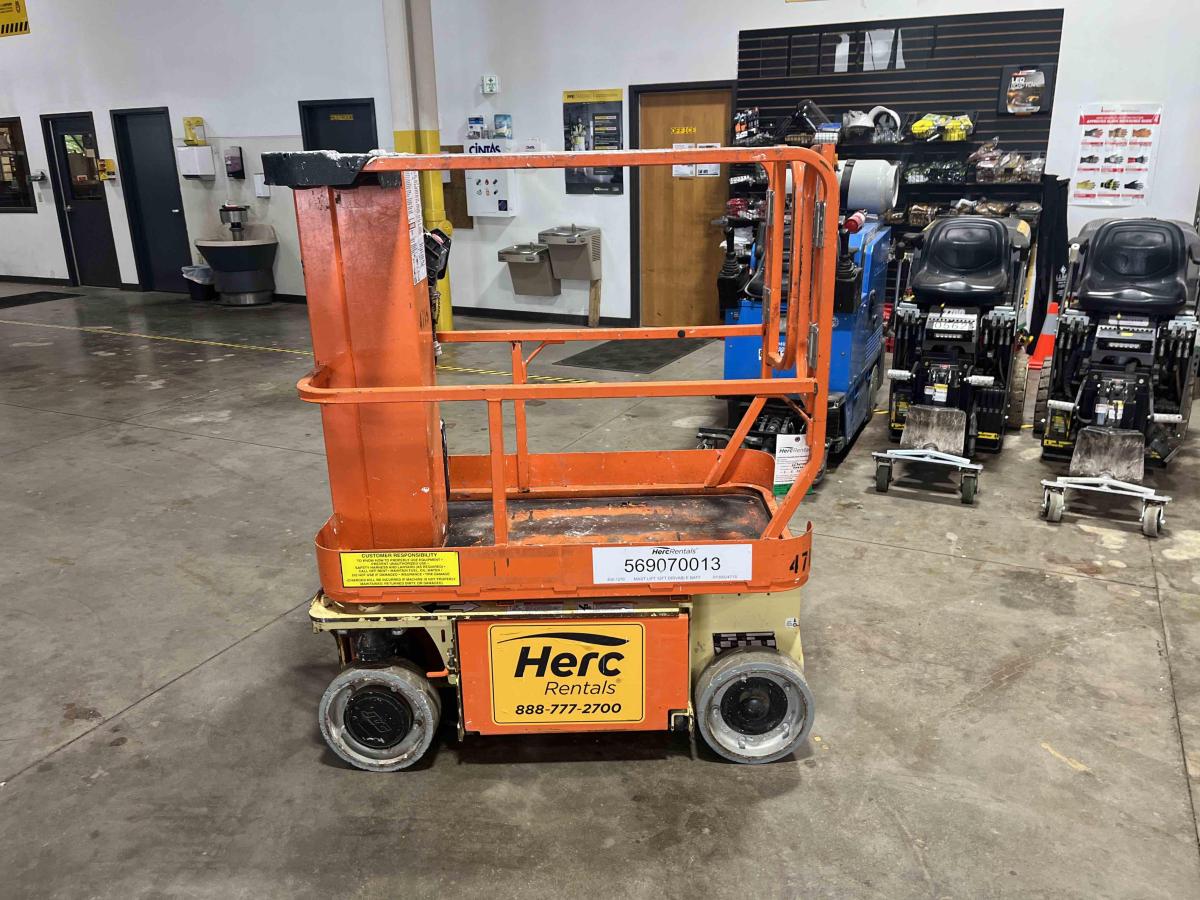 2016 JLG 1230ES