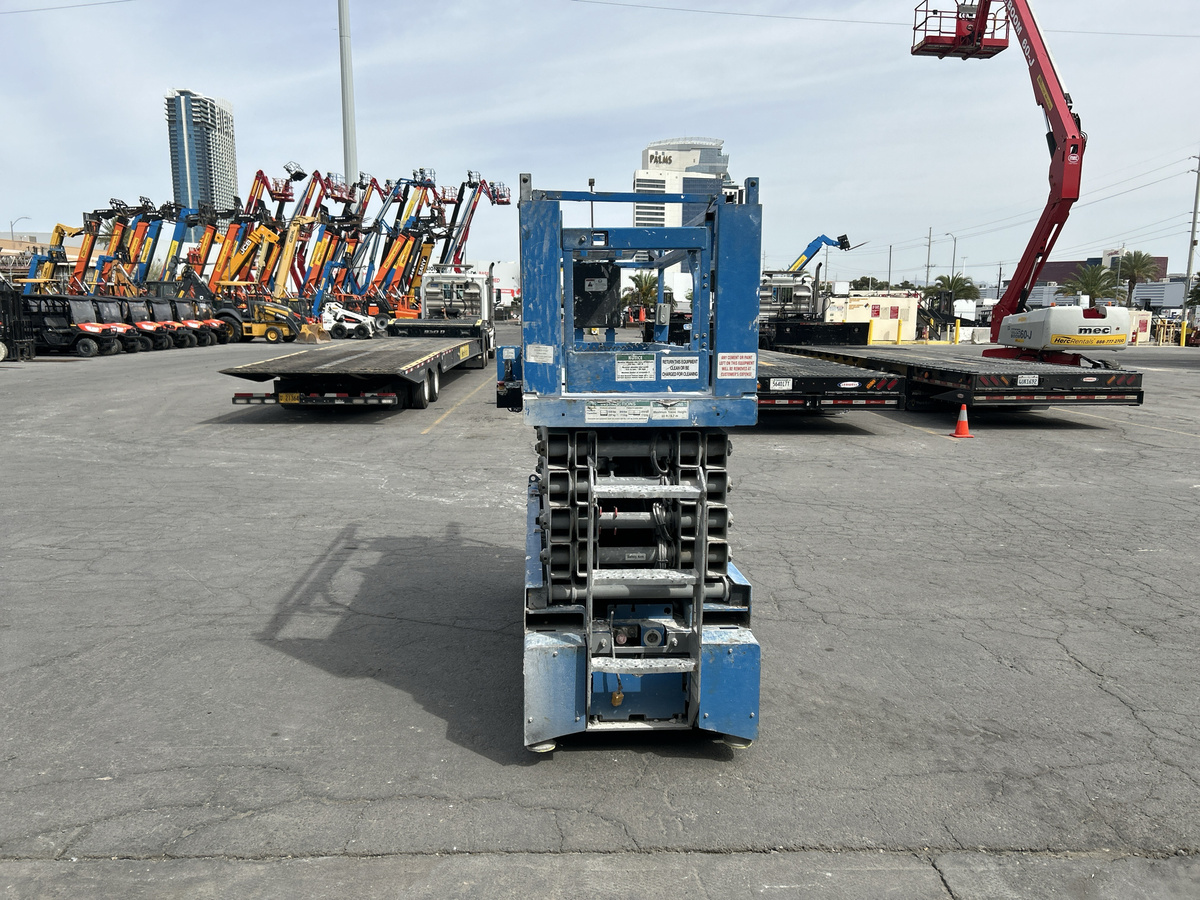 2018 Genie GS-3232-6
