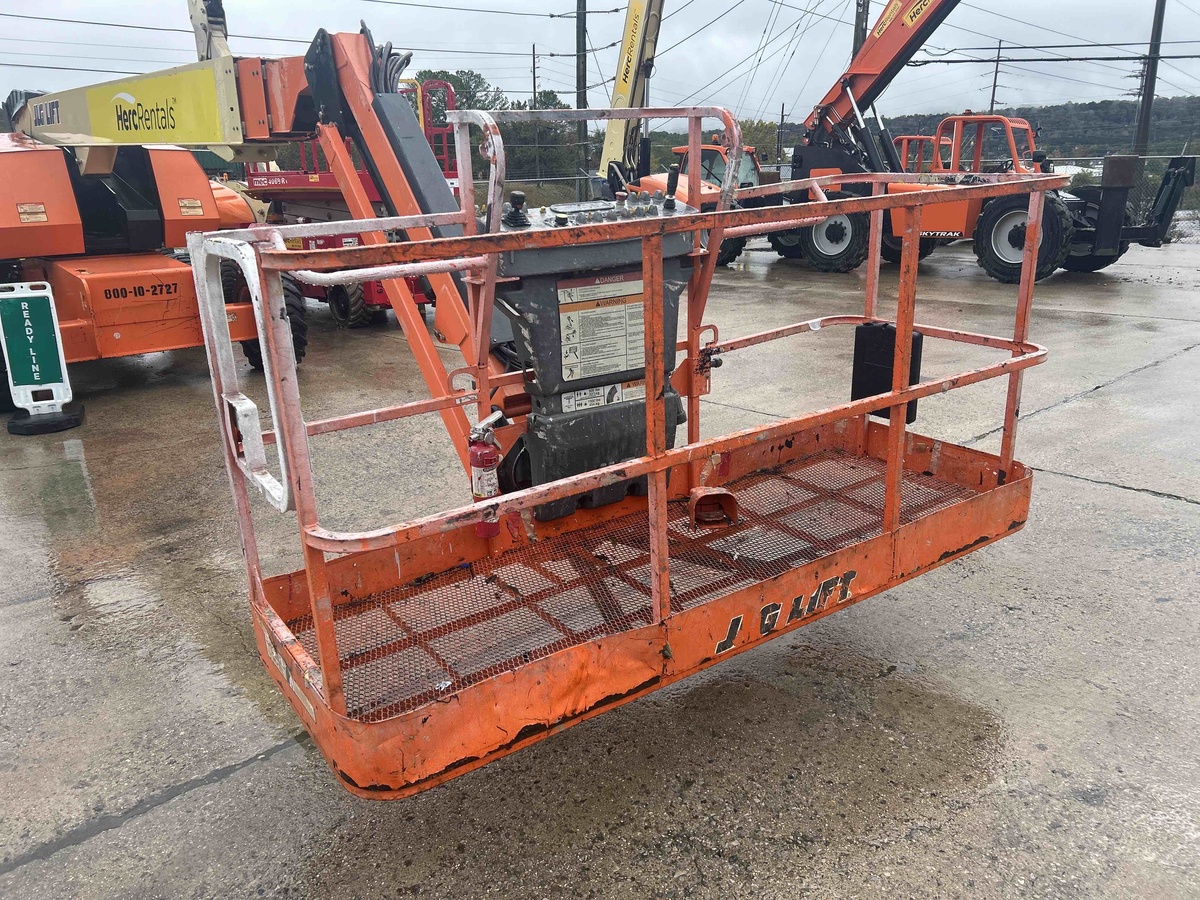2016 JLG 660SJ-4