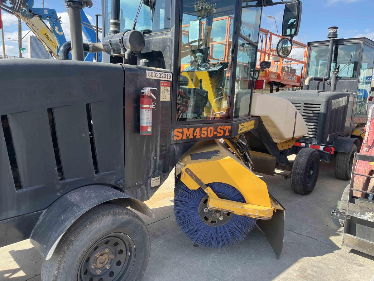2018 LayMor SweepMaster 450-ST
