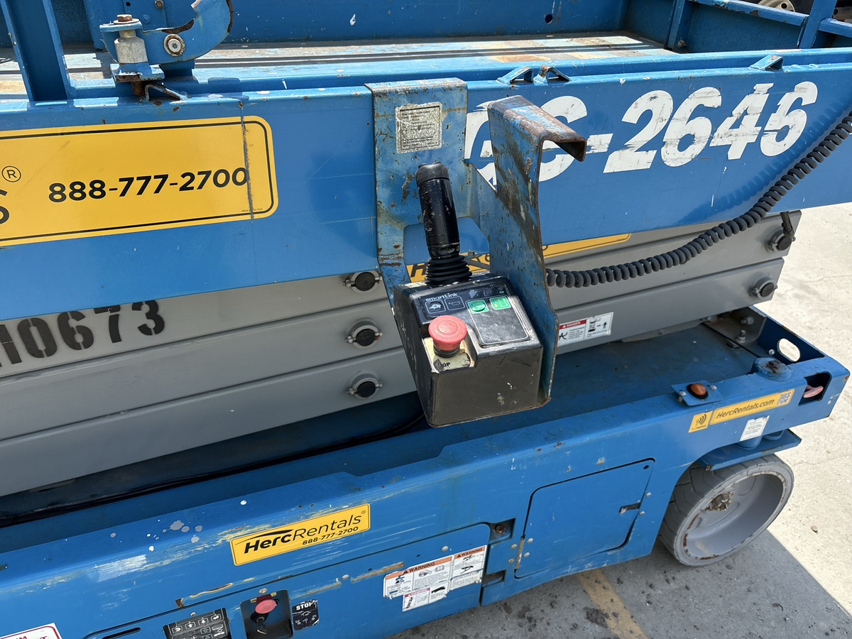 2017 Genie GS-2646-8